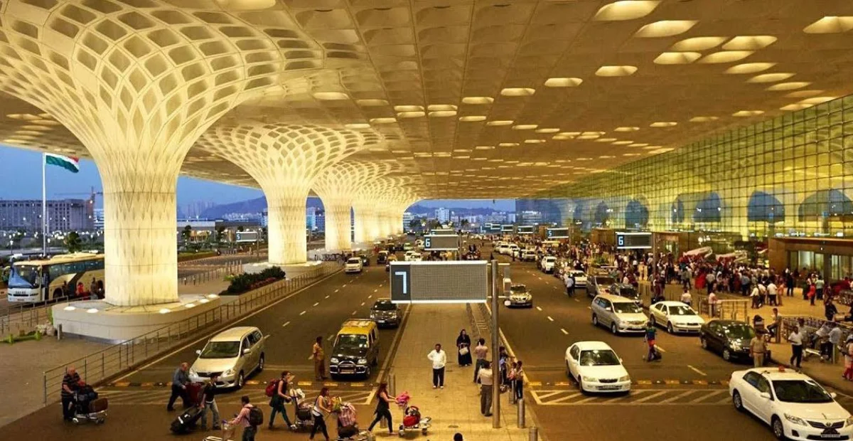 040. Mumbai Chhatrapati Shivaji Maharaj Airport (BOM)