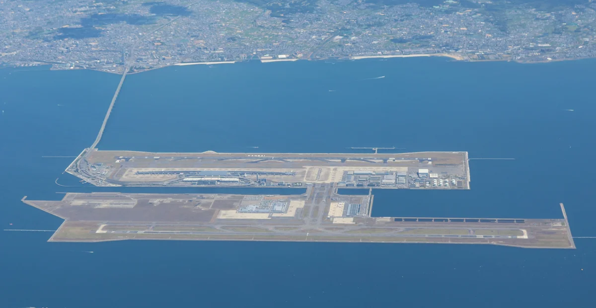 090. Osaka Kansai Airport (KIX)