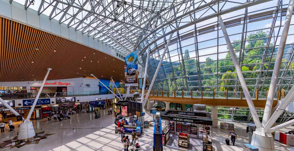 021. Kuala Lumpur Airport (KUL)