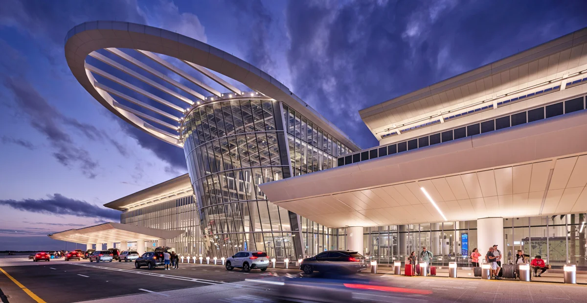 035. Orlando Airport (MCO)