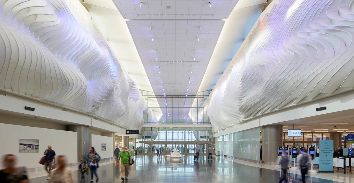 087. Salt Lake City Airport (SLC)